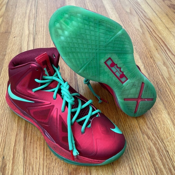 LeBron 10 'Christmas' Sneakers - Picture 2 of 5